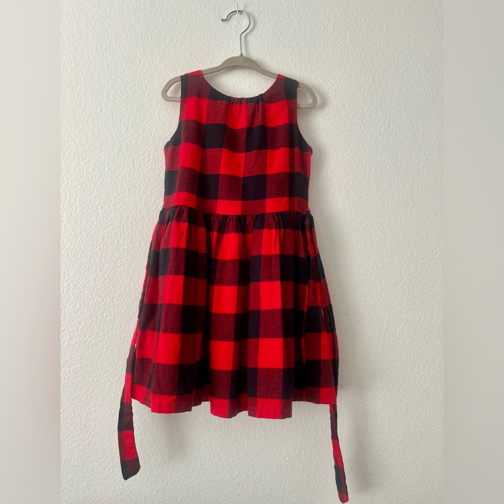 Checkered black/red dress with front tie